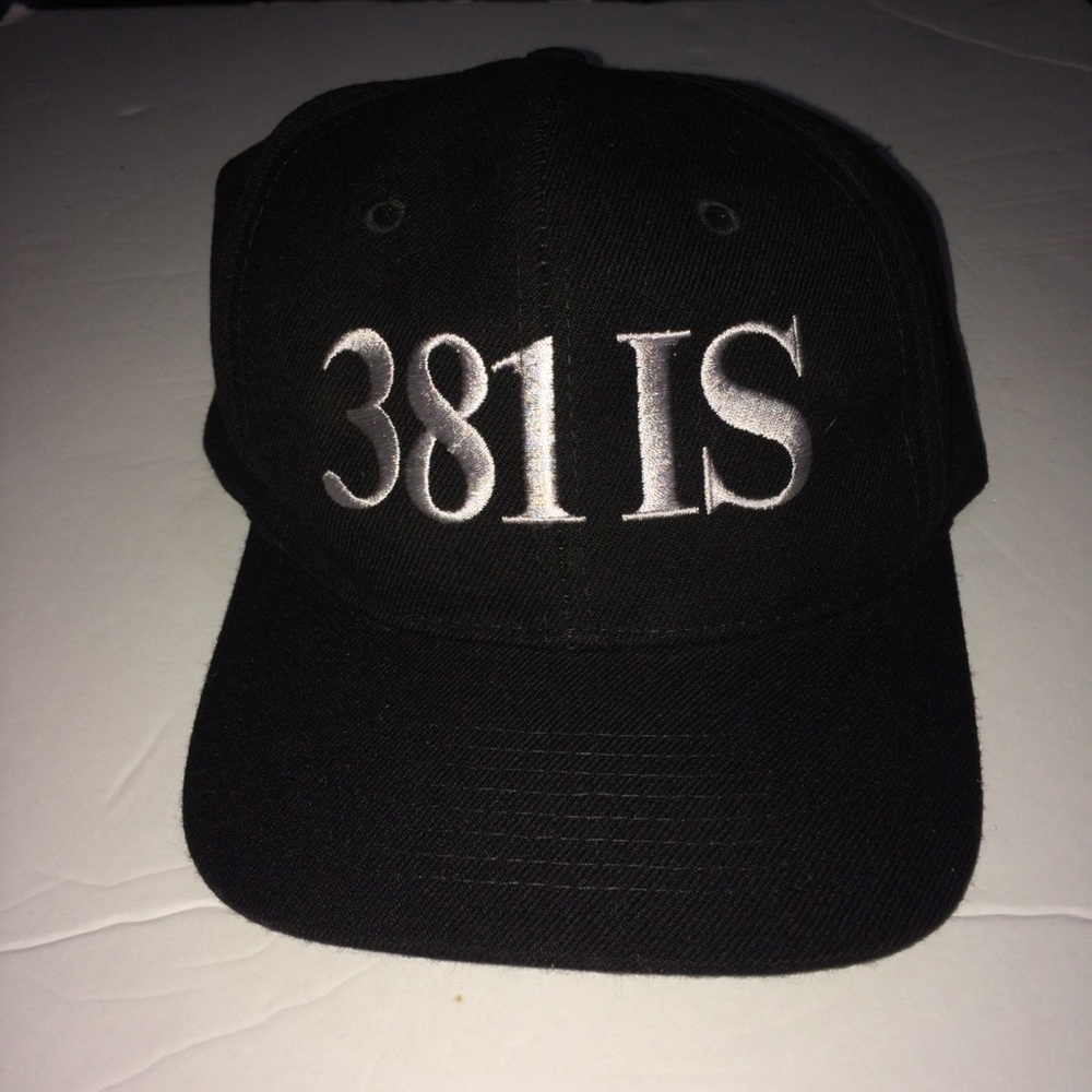 Nissin Cap Black Logo Stitch 381 IS